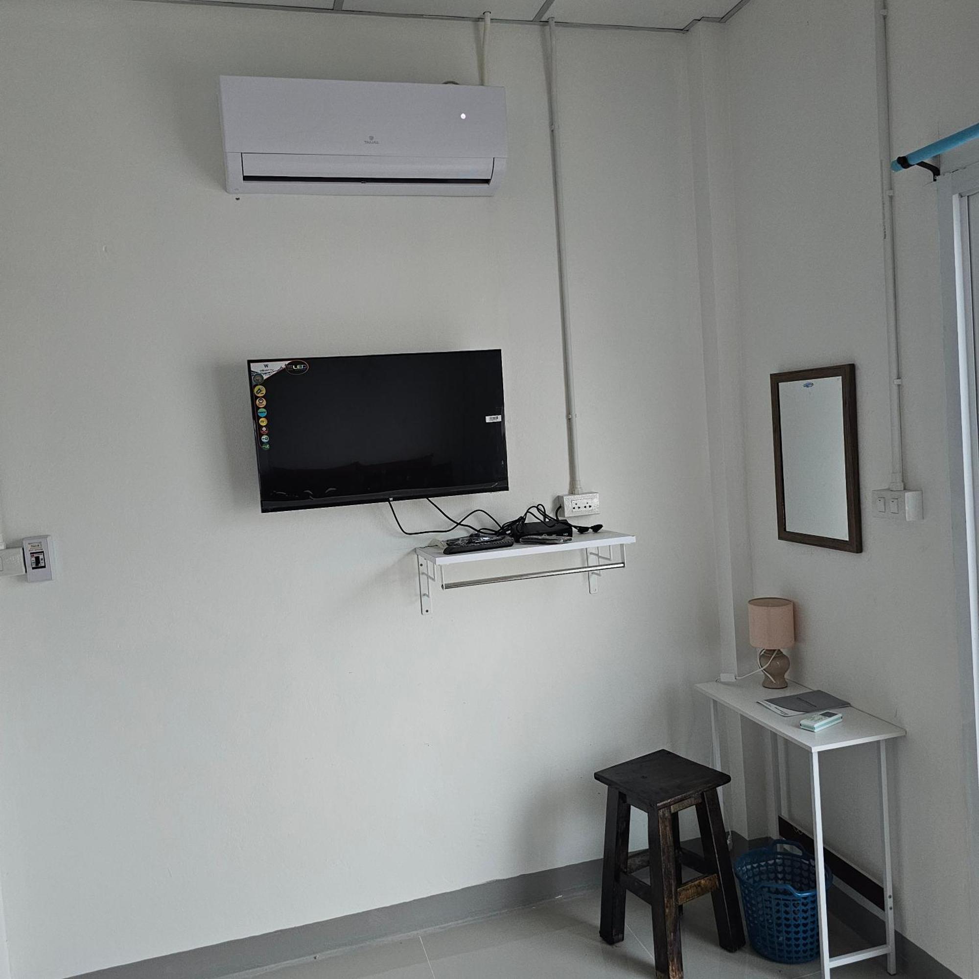 Bansuan Inthanon Resort -Classic House Chom Thong Bagian luar foto