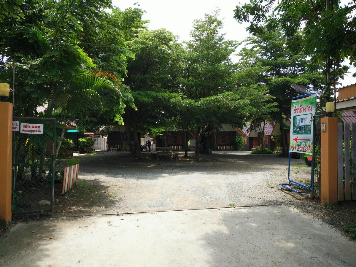 Bansuan Inthanon Resort -Classic House Chom Thong Bagian luar foto
