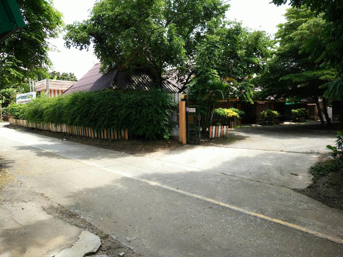 Bansuan Inthanon Resort -Classic House Chom Thong Bagian luar foto